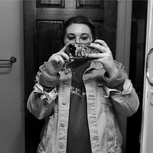 Meet your Posher, Claire